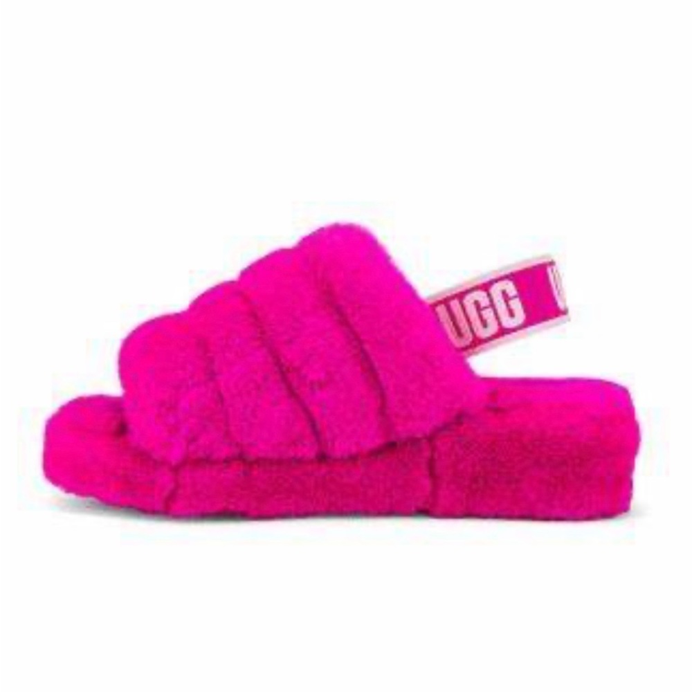 COPY - UGG Pink Fluff Yeah Slingback Slippers Women’s Sz: 7 /Youth Sz: 5